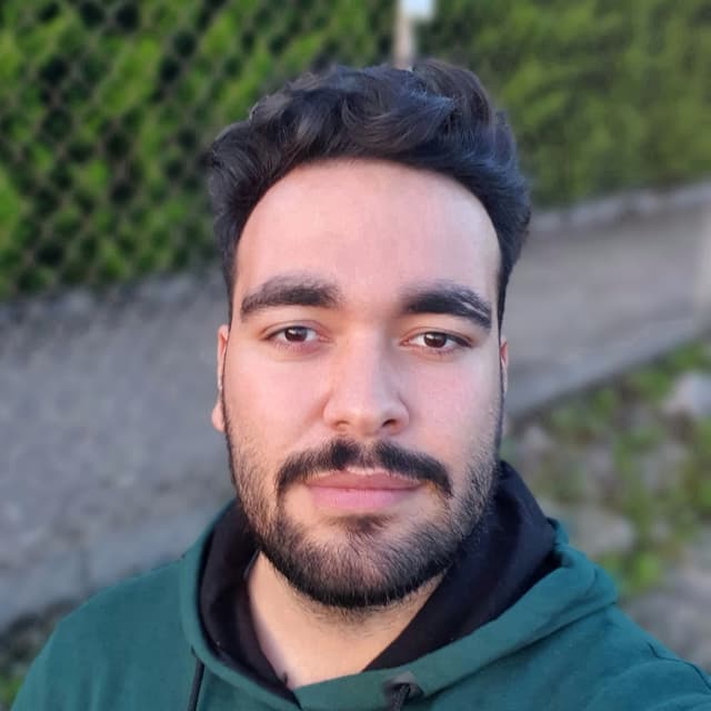 حسین شاه آبادی profile image