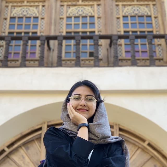 مهلا انتظاری profile image