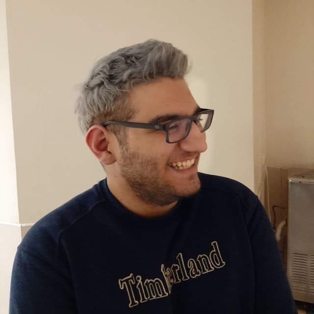 پیام تائبی profile image